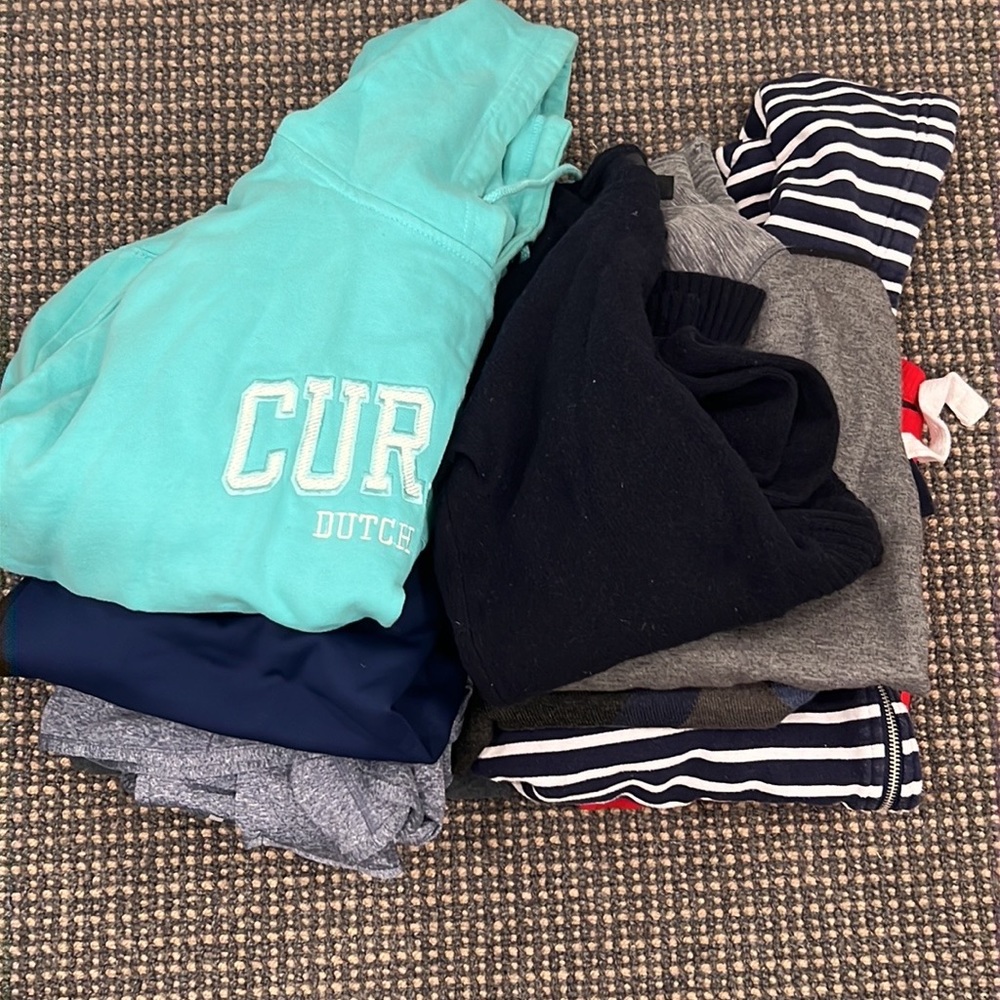 9 Sweaters & Hoodie Bundle